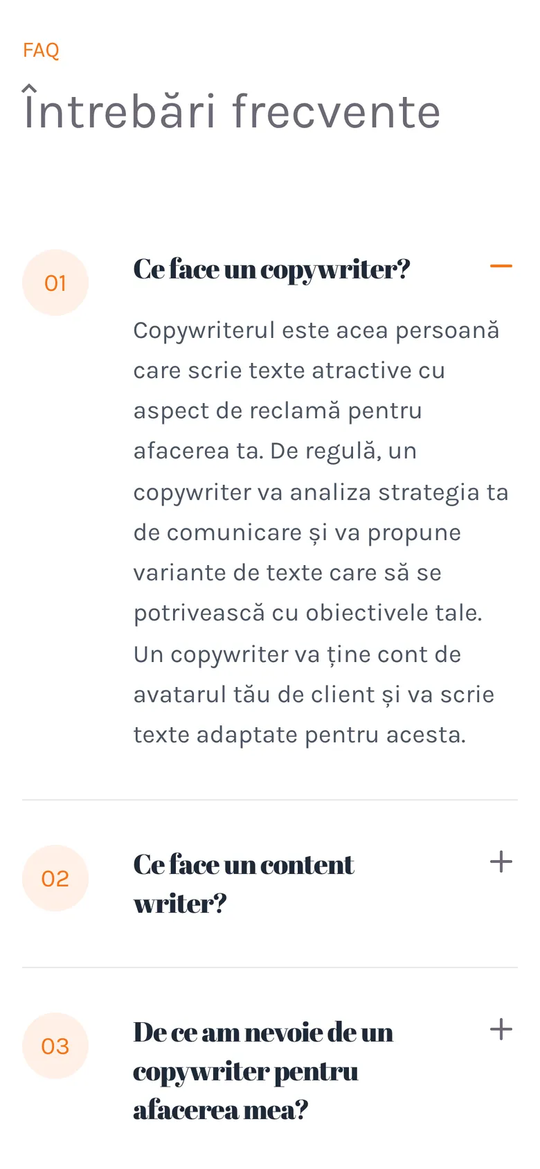 Întrebările frecvente pe telefon, cu prima întrebare deschisă: Ce face un copywriter?