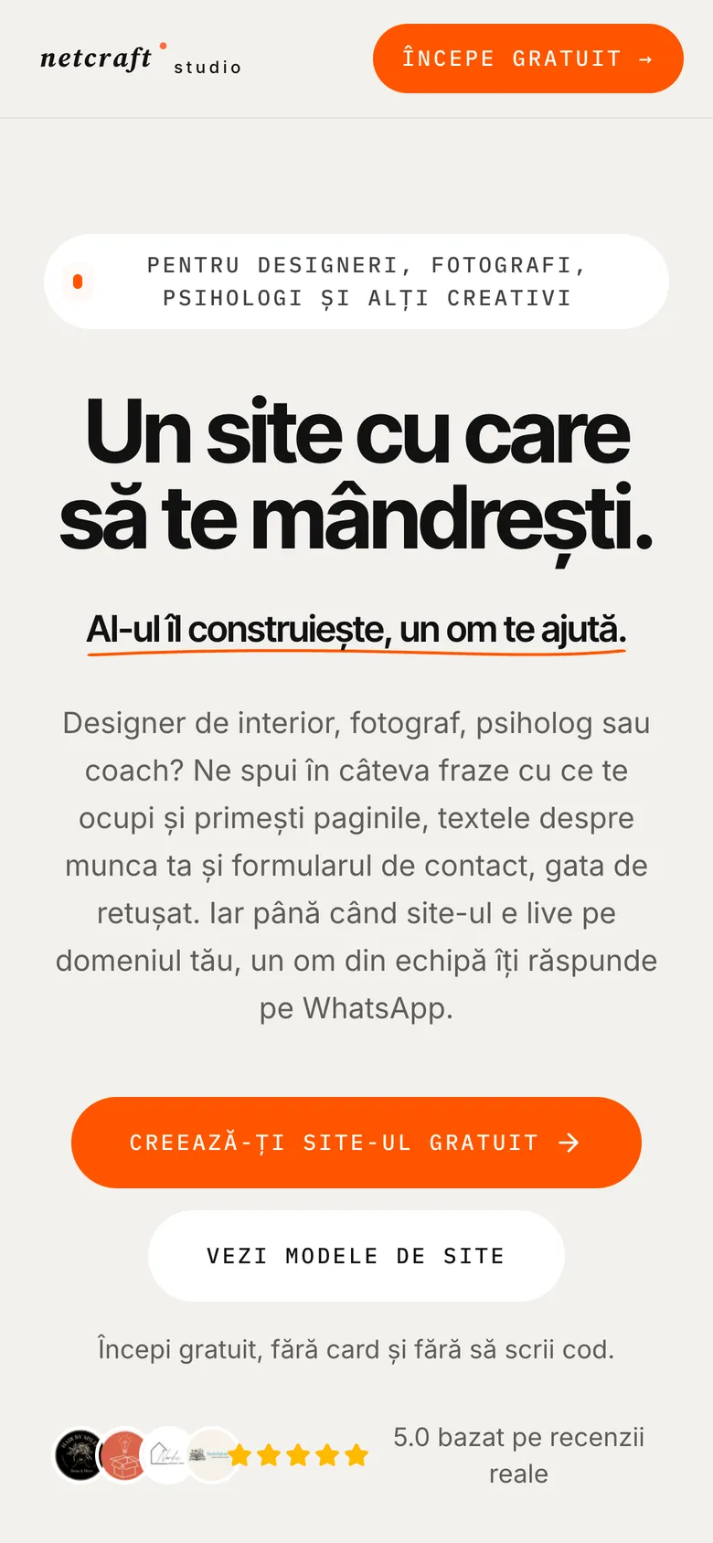 Pagina de start netcraft.studio pe telefon, cu titlul, butonul „Creează-ți site-ul gratuit” și butonul „Vezi modele de site”